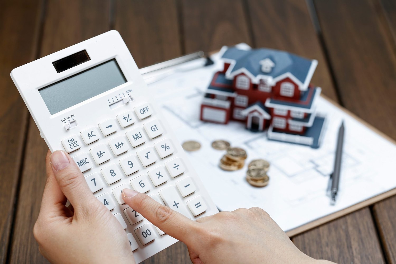 Mortgage rates are moving. Should you buy, sell, or wait?