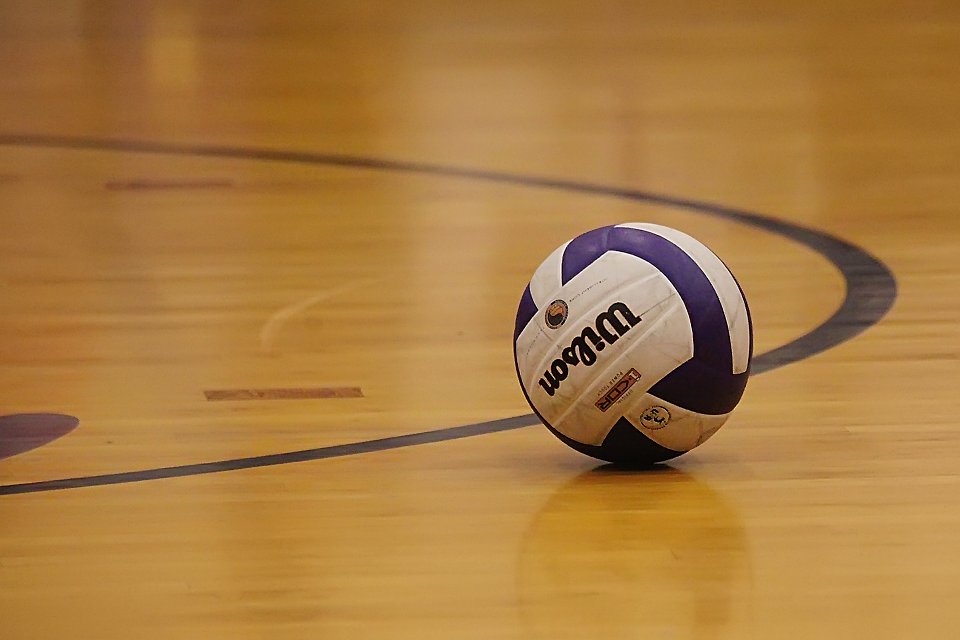 Oregon high school team forfeits playoff matchup after misconduct by athletes