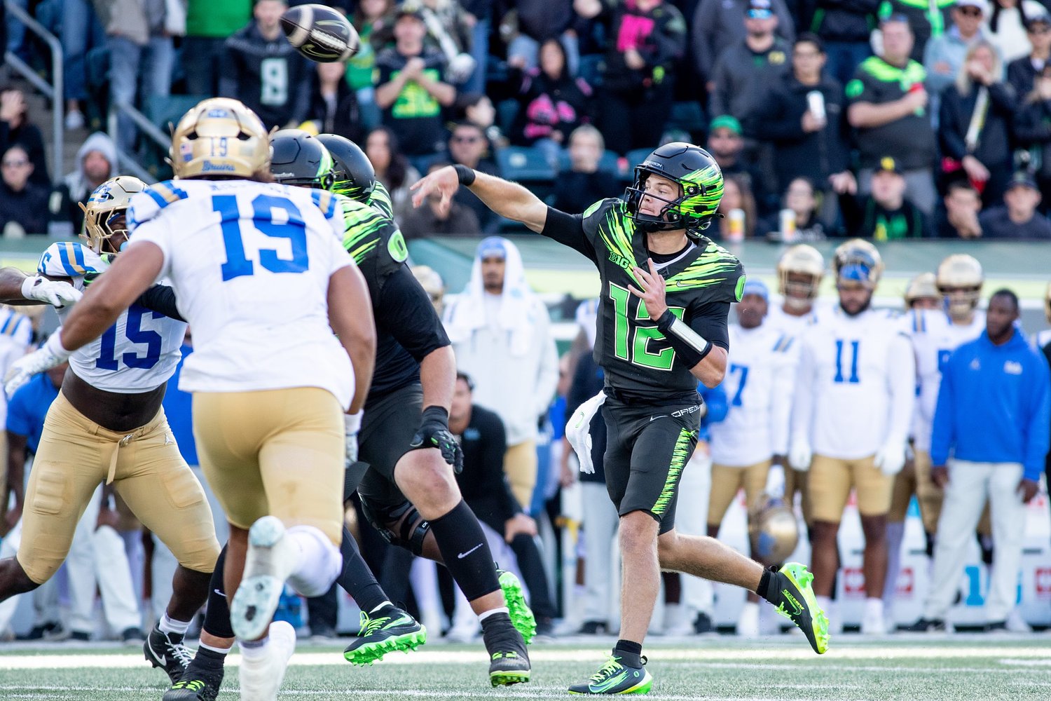 Ducks deliver a forgettable performance in loss to UCLA