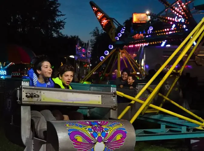 Amherst Rotary Club Fair holds first ceremonial opening as rides, games return to Town Common