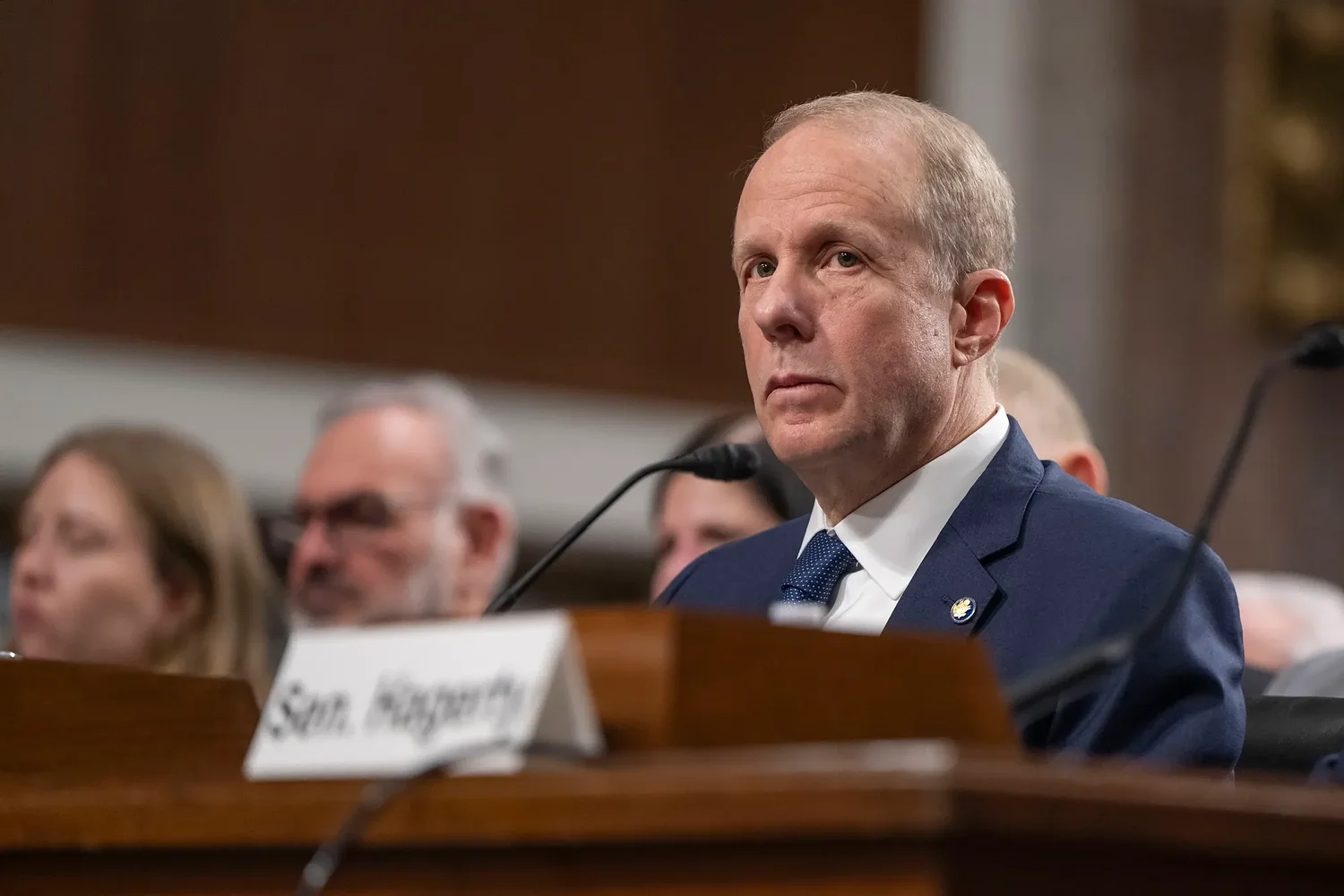 Top Defense Official Could Reap Windfall From DOD Settlement