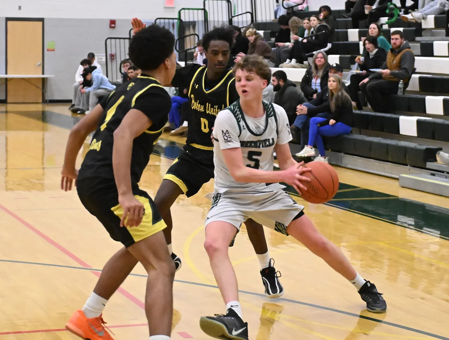 MIAA basketball: Greenfield boys’ late rally not enough to overcome Boston United in D5 Round of 32