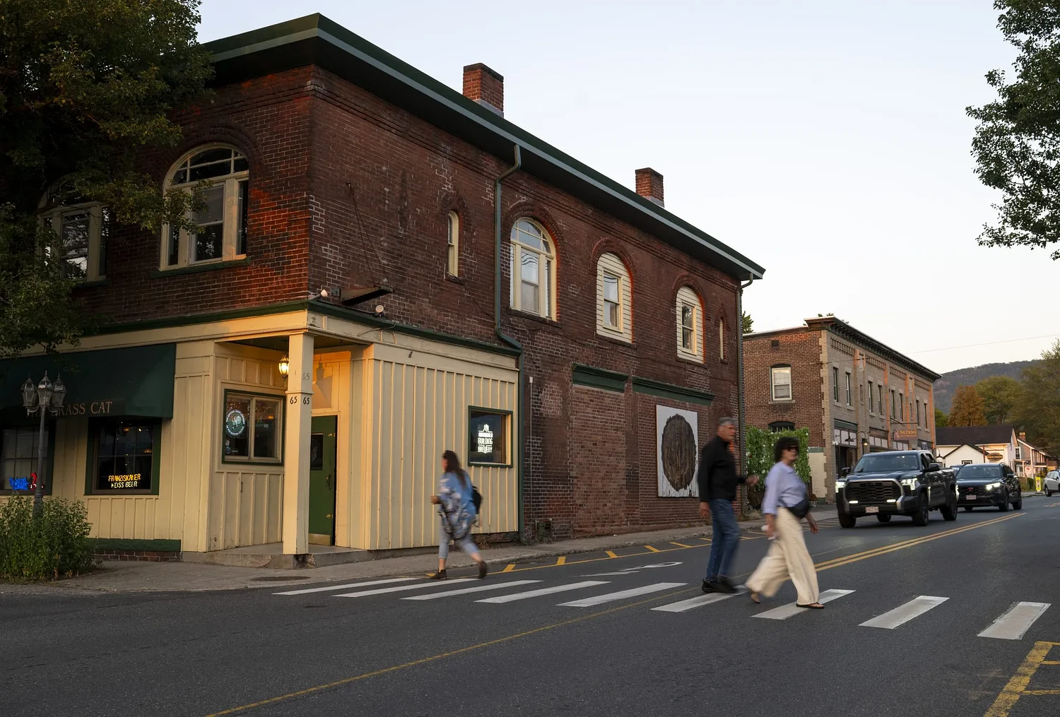 Easthampton seeks input on downtown signage