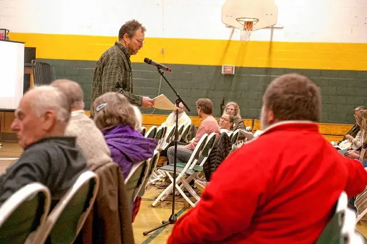 Results: Royalton voters approve data center ban