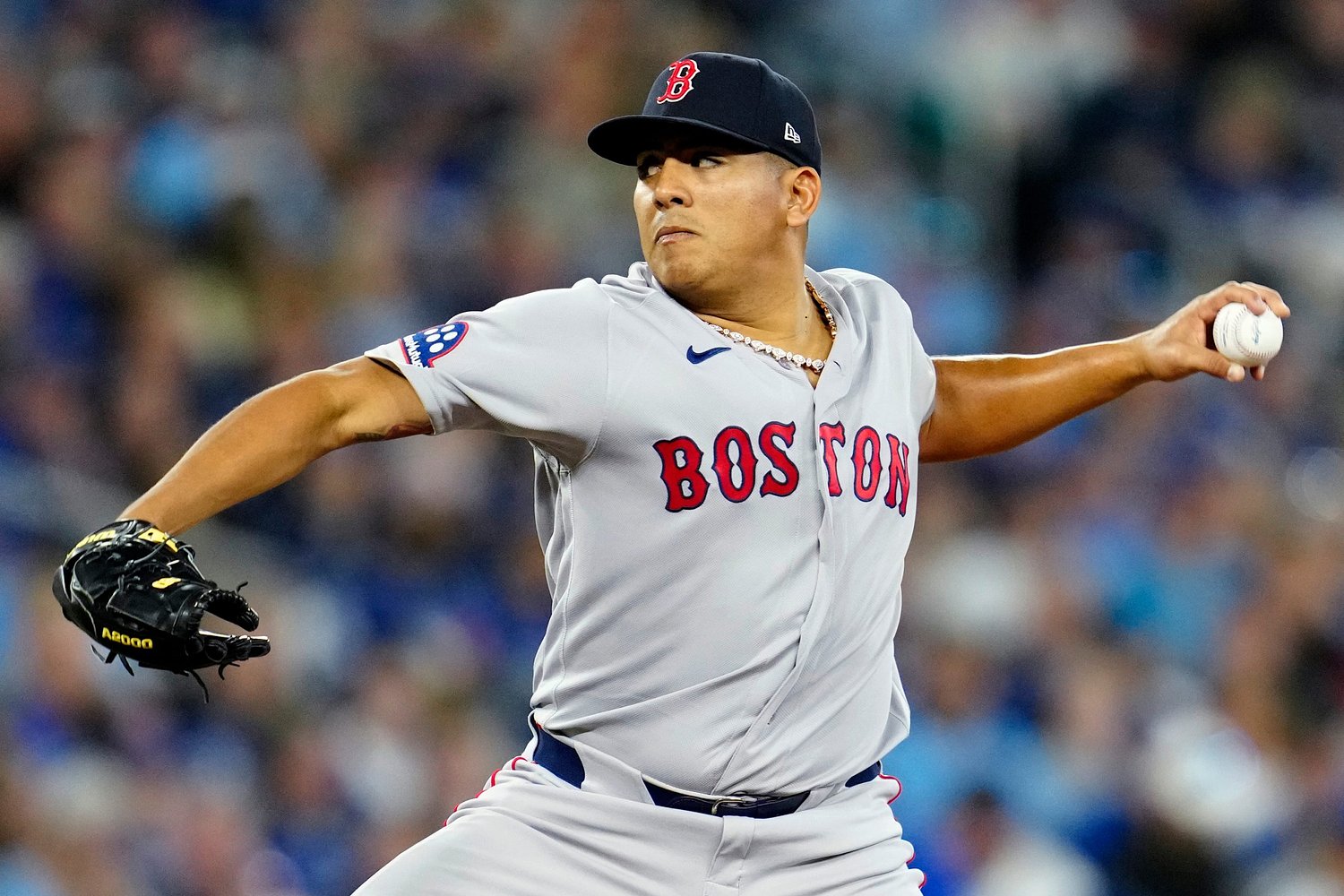 Suárez fires 8 dominant innings as Red Sox blank Blue Jays 5-0 for first 3-game winning streak