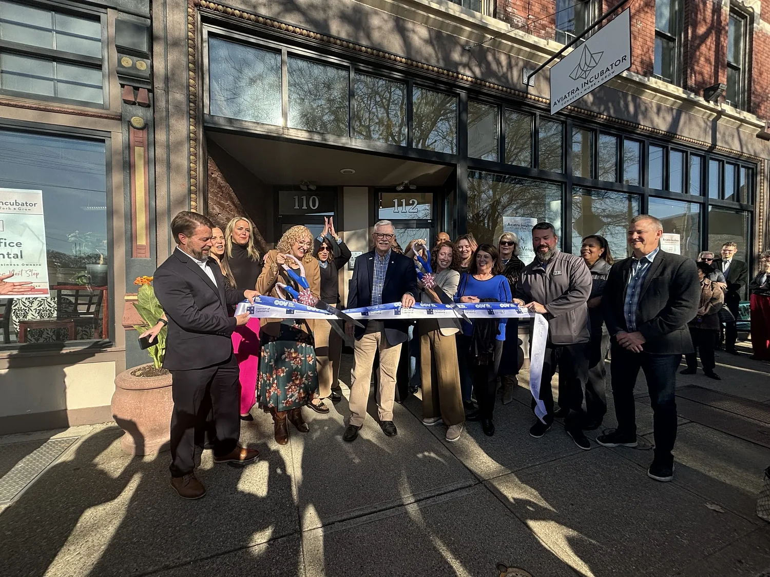 Aviatra Accelerators celebrates new entrepreneurial incubator in Covington