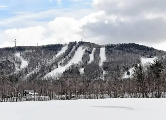 H.S. Roundup: Local skiers wrap up regular season at PVIAC Race No. 7