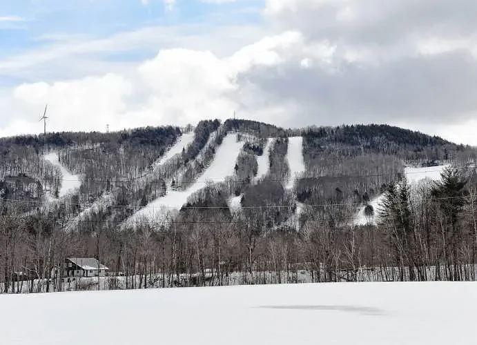 H.S. Roundup: Local skiers wrap up regular season at PVIAC Race No. 7