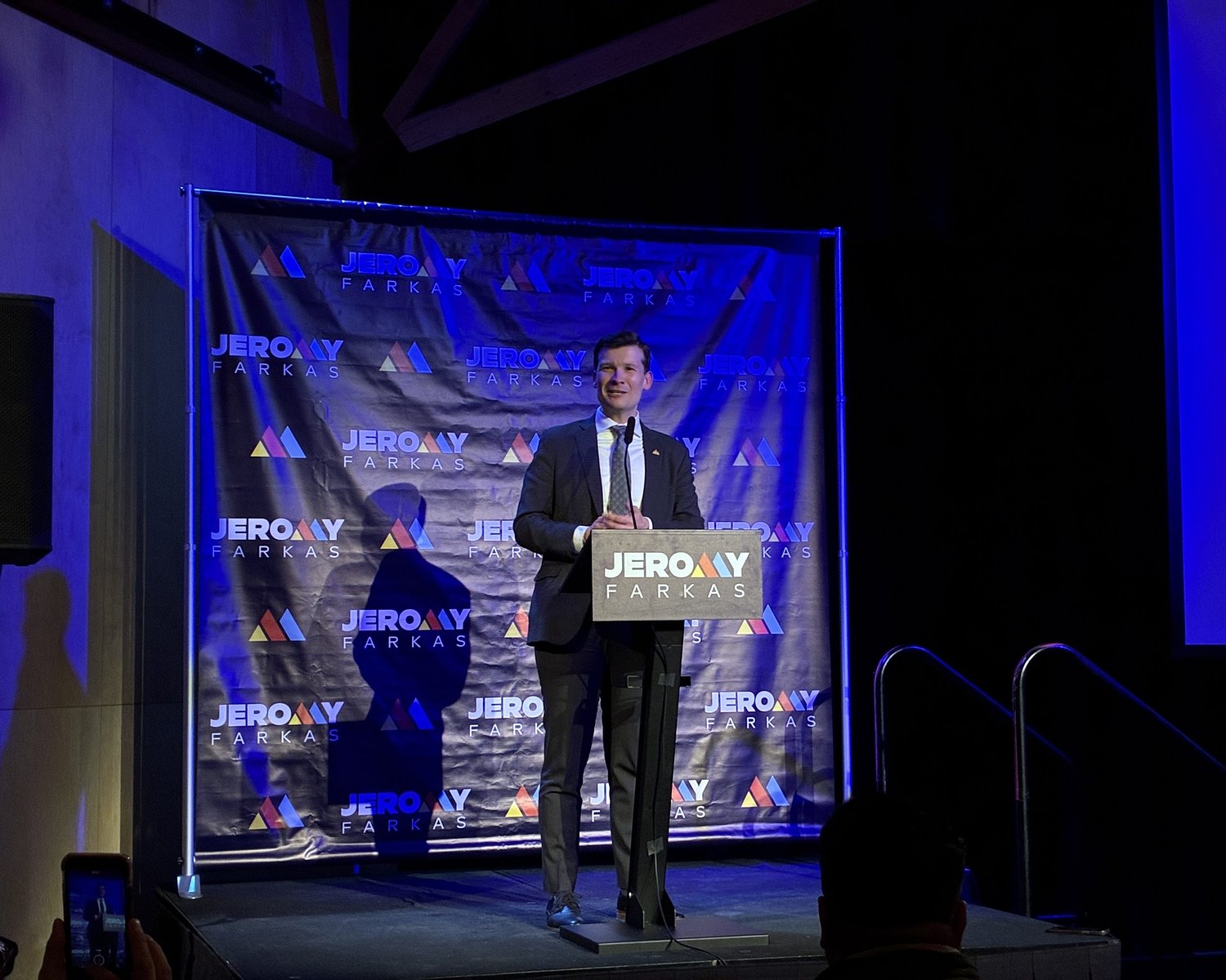 Jeromy Farkas narrowly wins Calgary mayoral race