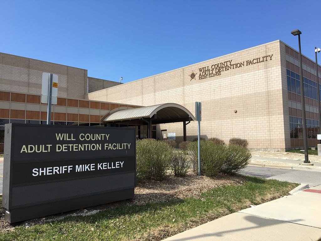 Joliet Township man accused of trying to enter Will County jail while posing as corrections staffer
