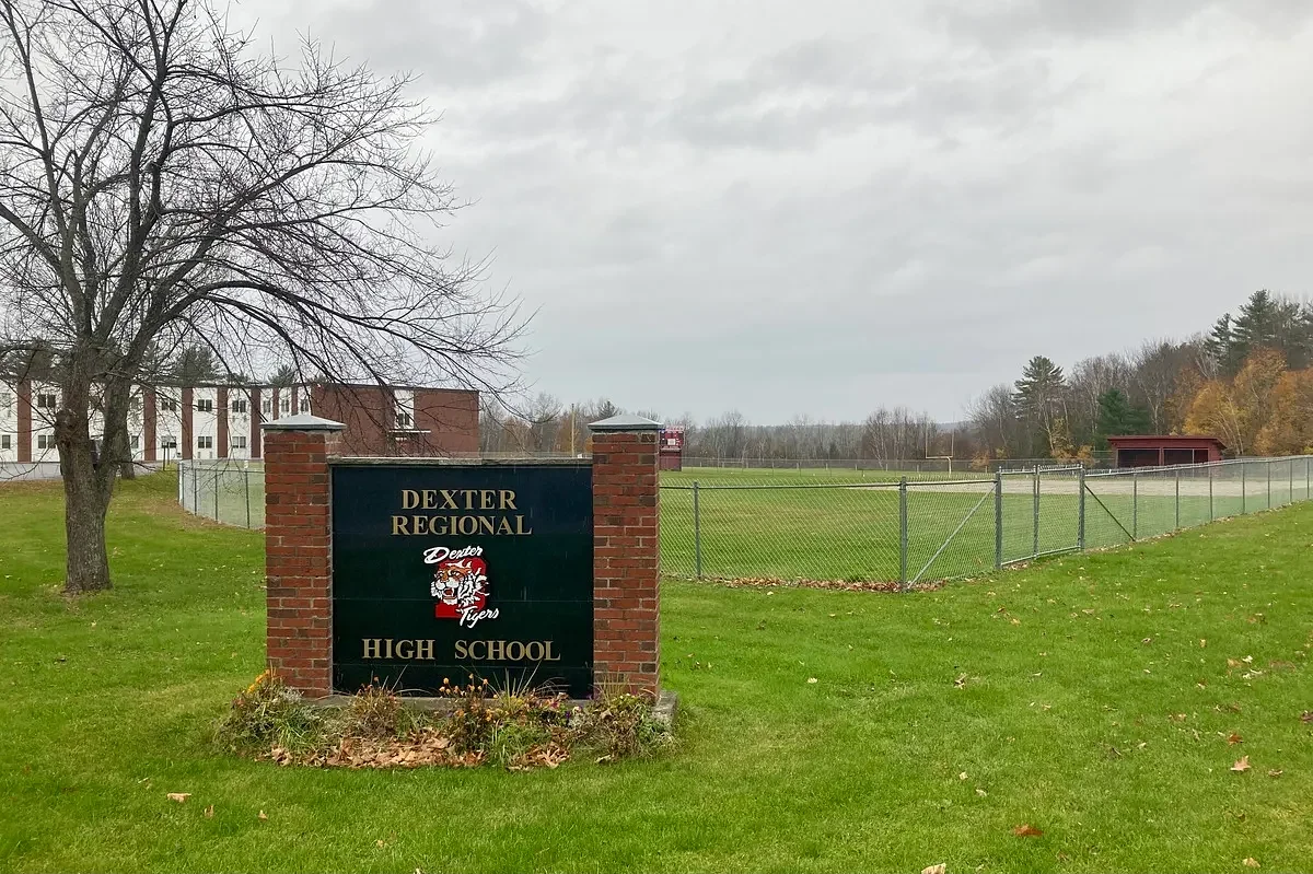 Dexter bars sex offenders from living near schools or parks
