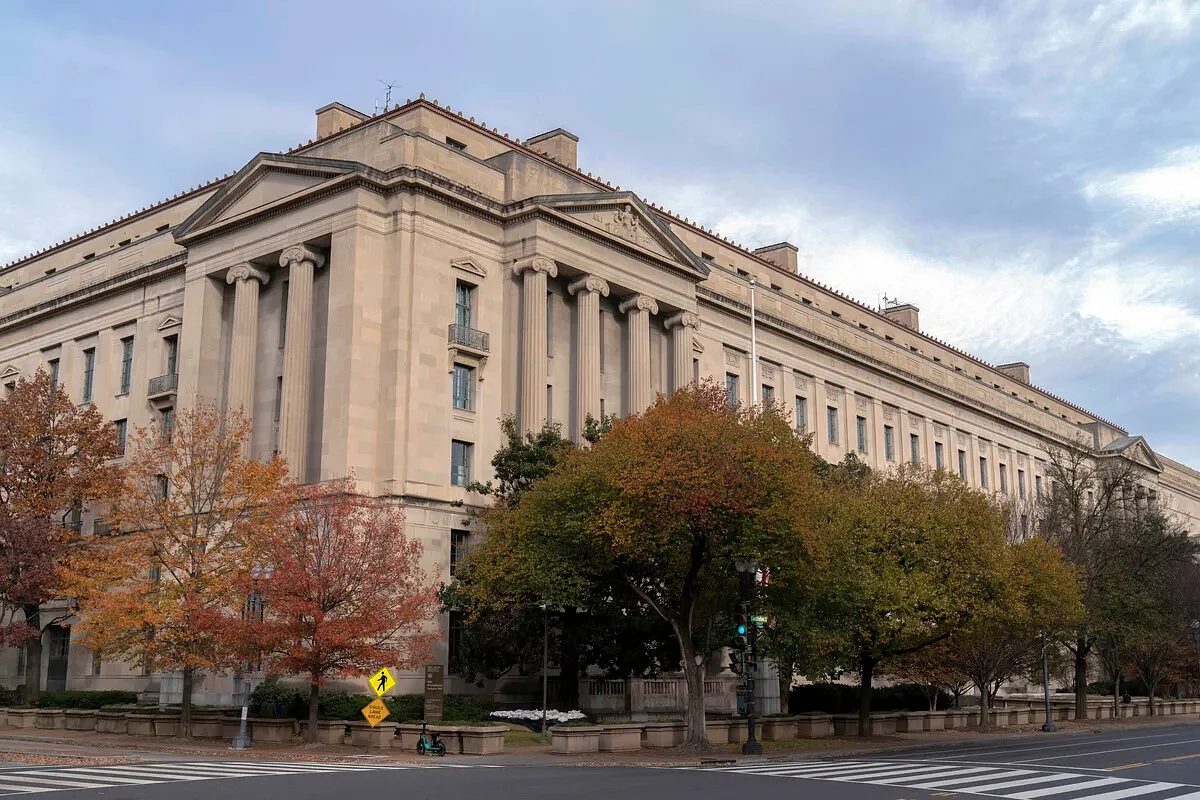 Letter: We must reassert our responsibility to protect our democracy