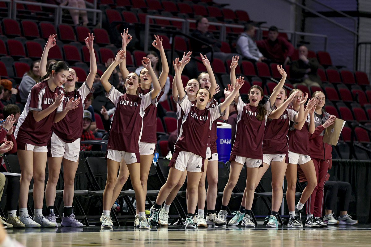 Formidable girls basketball team from northern Maine looking for 1st state title