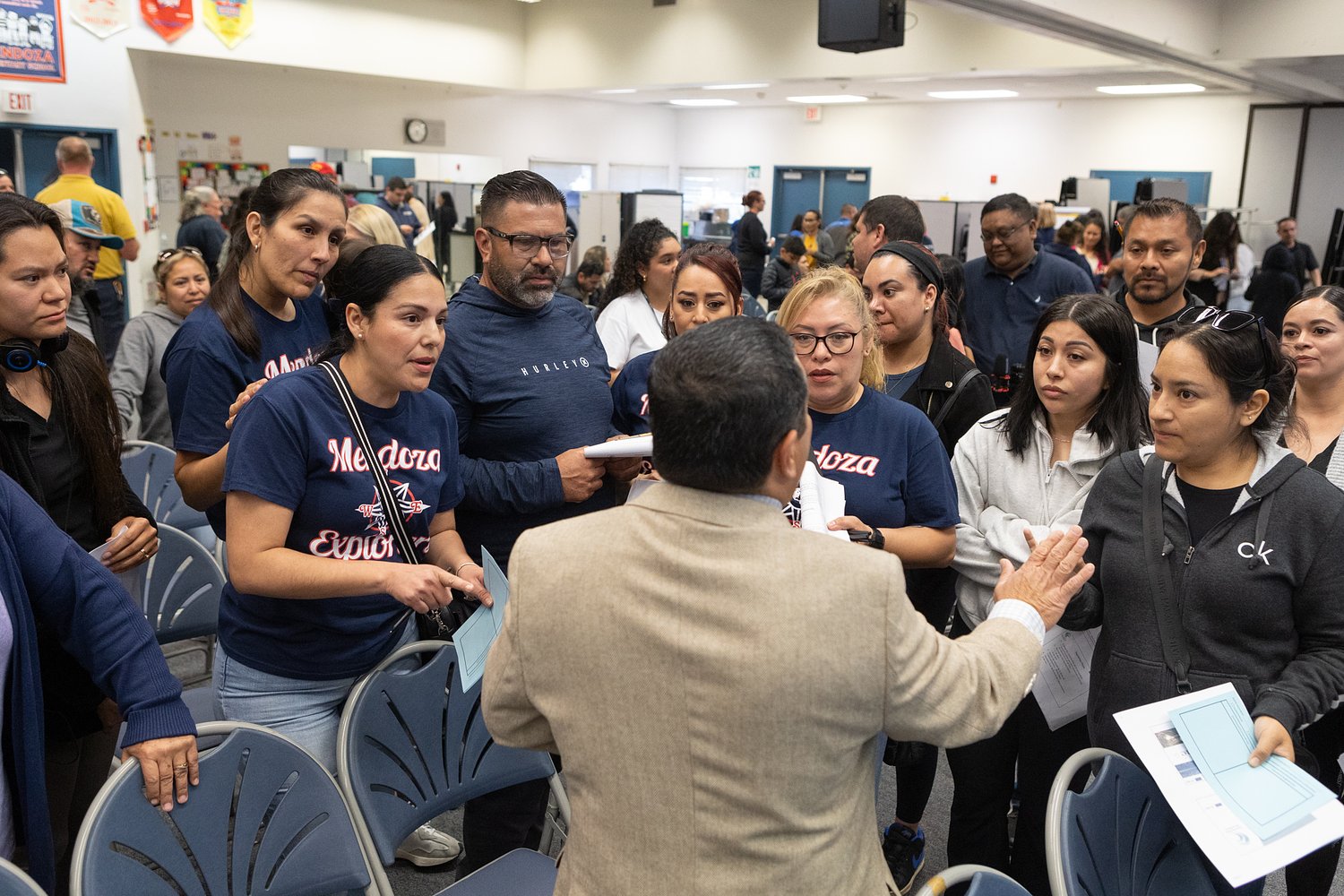 ‘This is all for show’: Frustrated parents criticize South Bay Union’s private talks on school closures