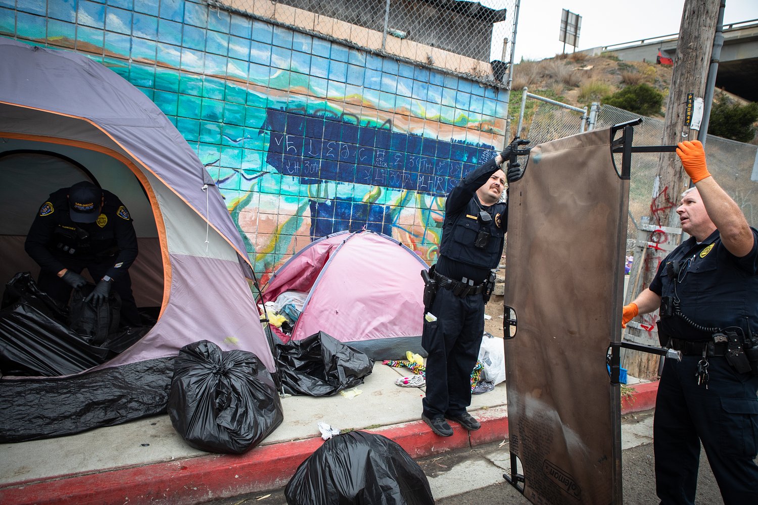 Can cities punish unhoused people for sleeping in public? US Supreme Court will decide