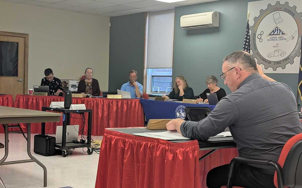 Maine school board finds budget cuts under heavy pressure from city councilors