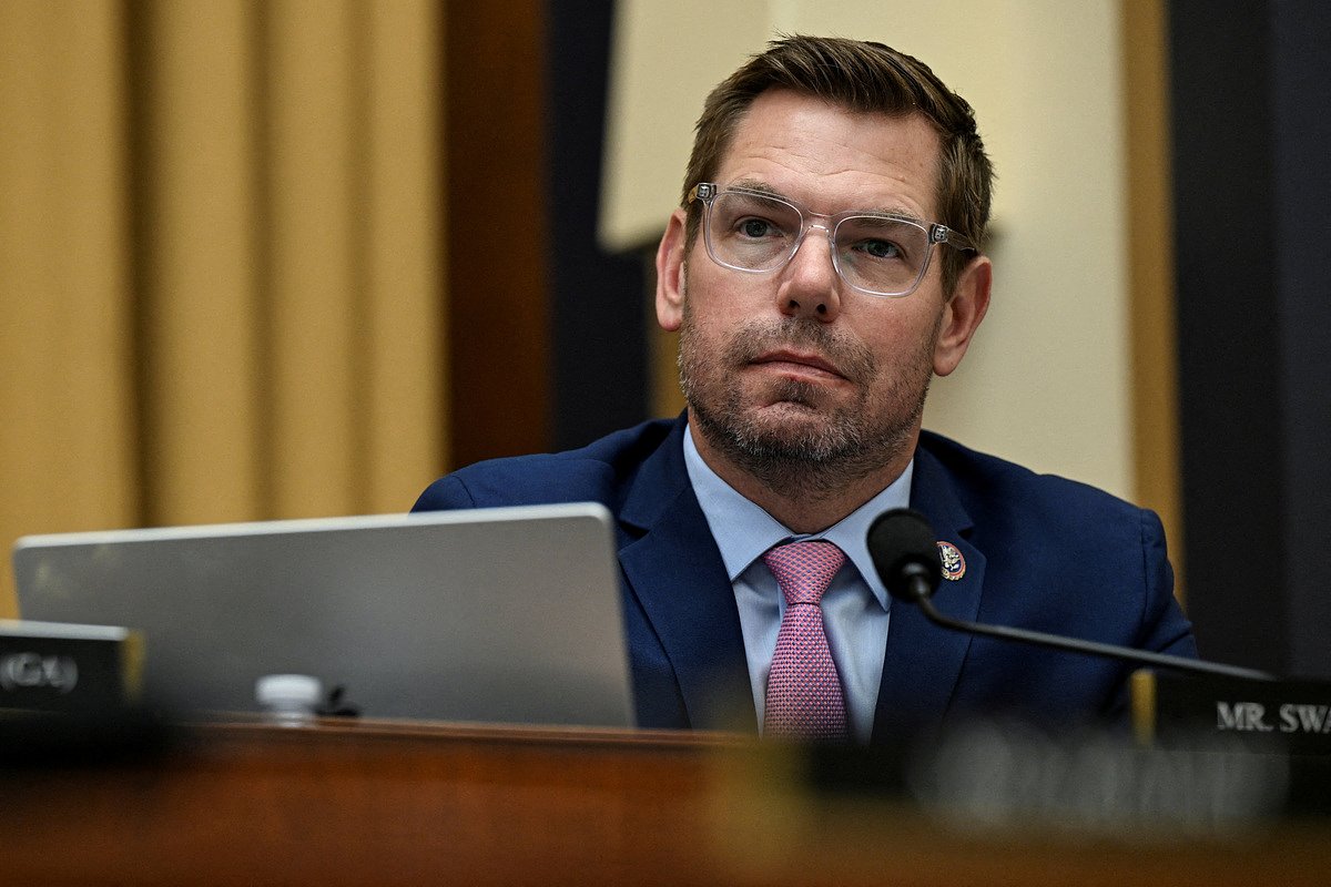 US Rep. Eric Swalwell to quit Congress amid sexual misconduct allegations