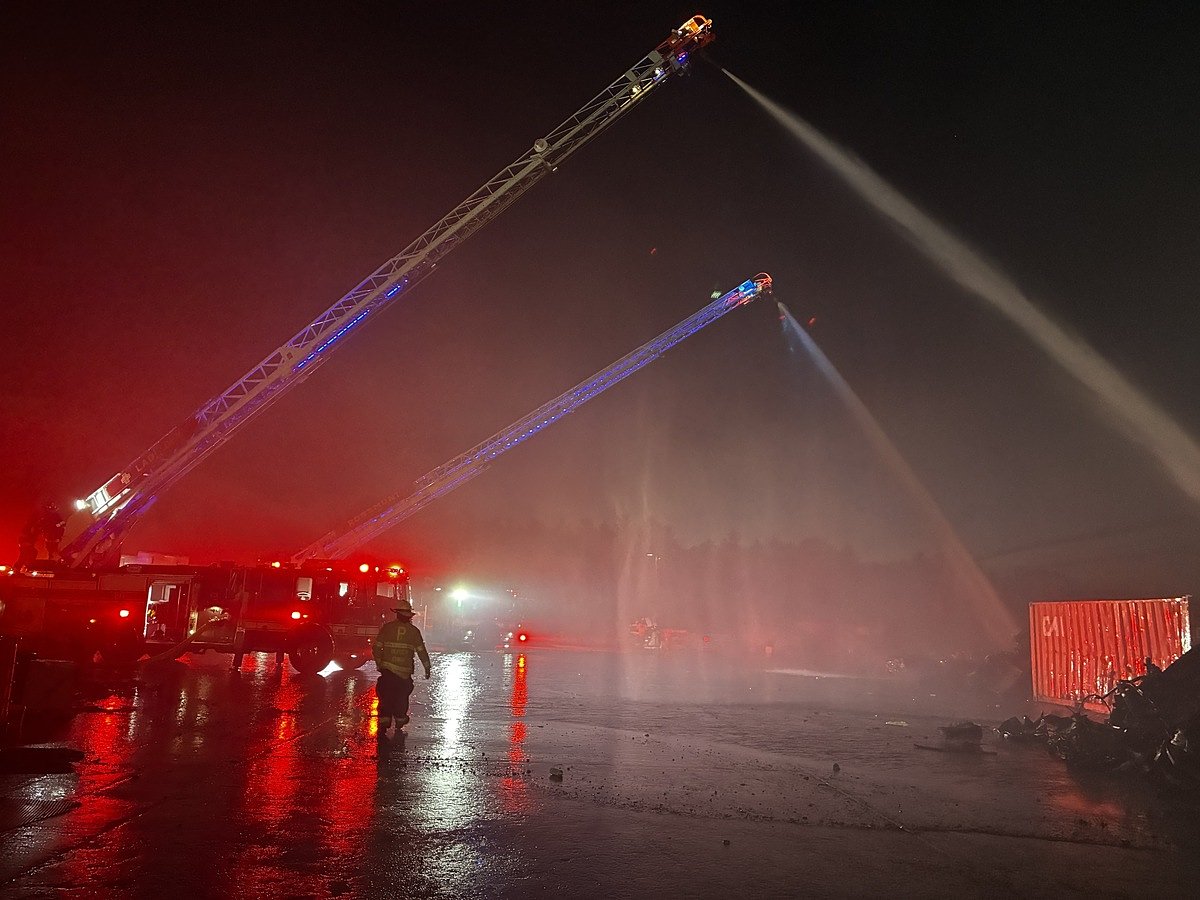 Maine firefighters used 400K gallons of water to douse recycling blaze
