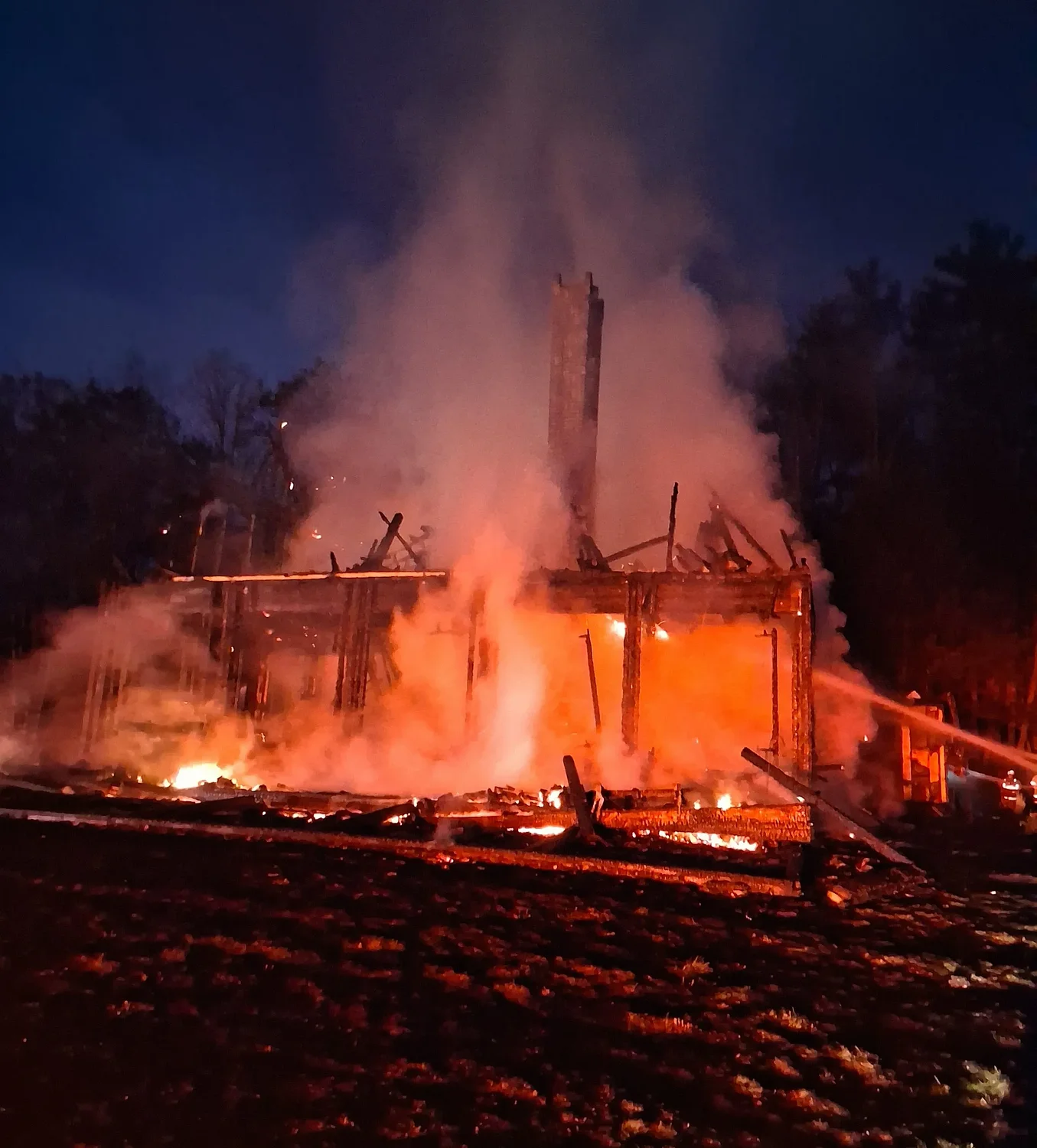 Blaze destroys Shelburne home