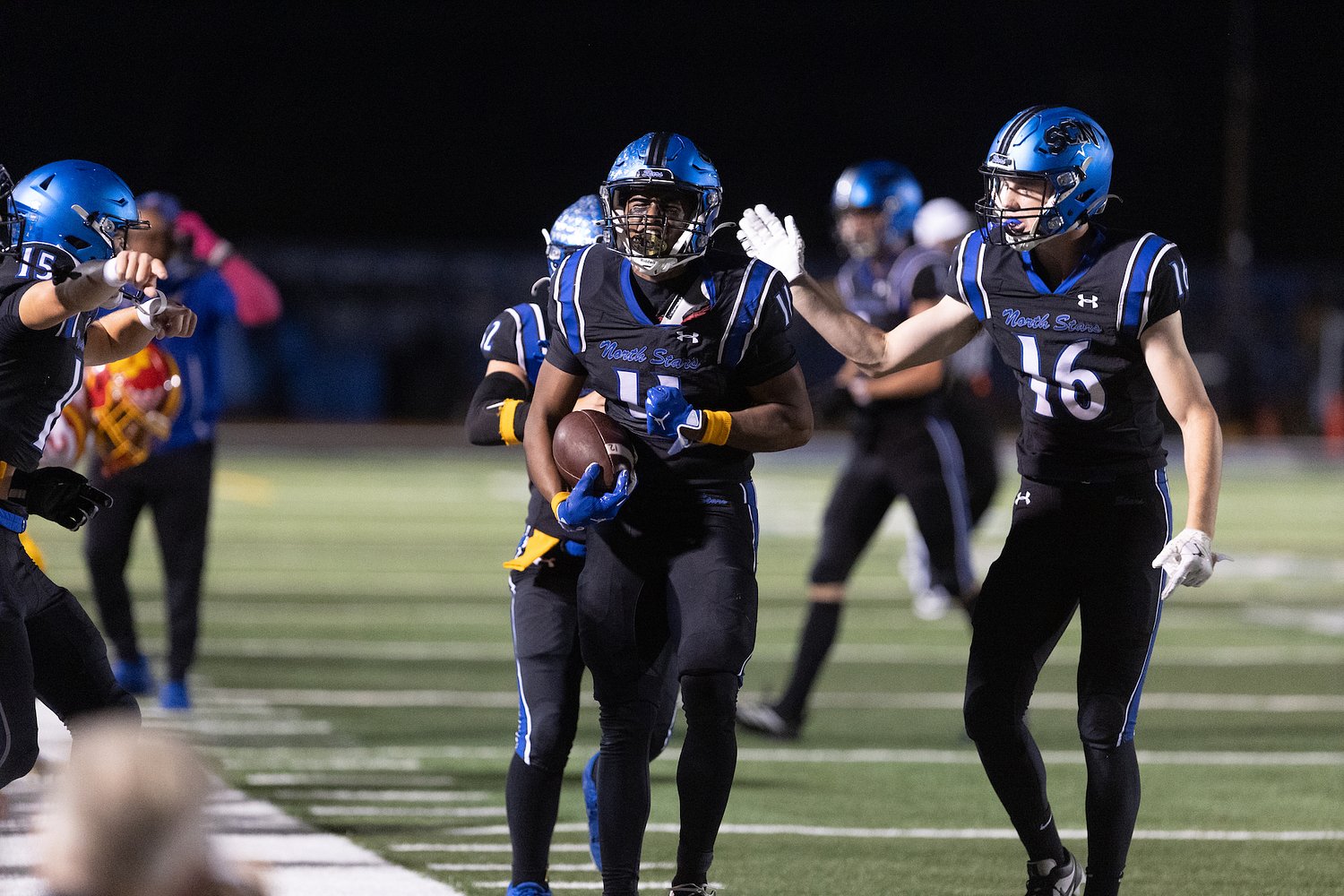 St. Charles North storms back, stuns Batavia with game-winning 2-point conversion in final second