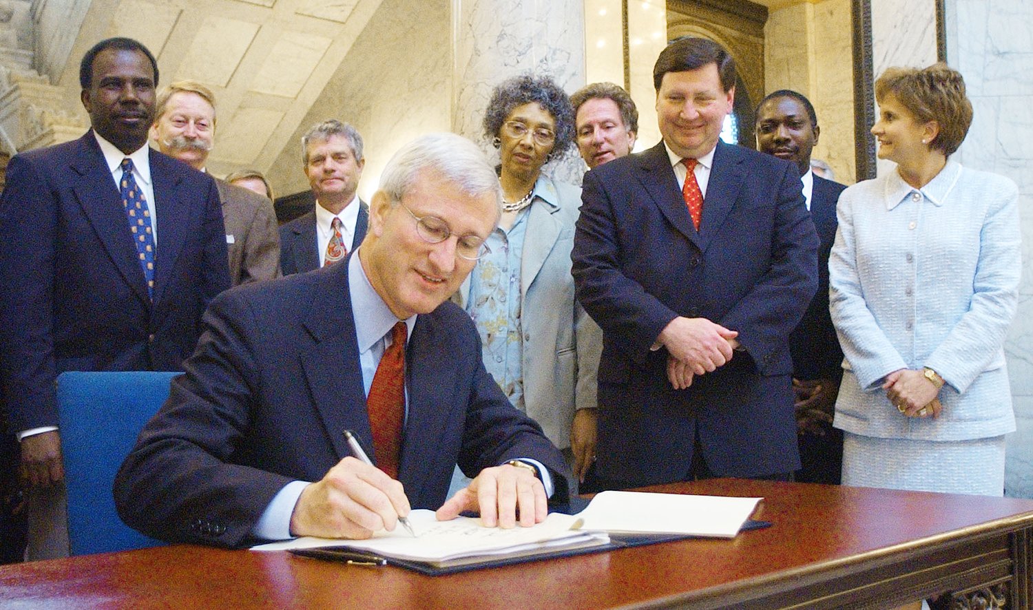 Republicans feuding is no different than what Democrats used to do. Remember Billy McCoy and Ronnie Musgrove