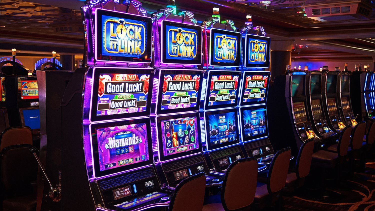 Mass. casino winner: Player wins over $200K jackpot on $5 bet