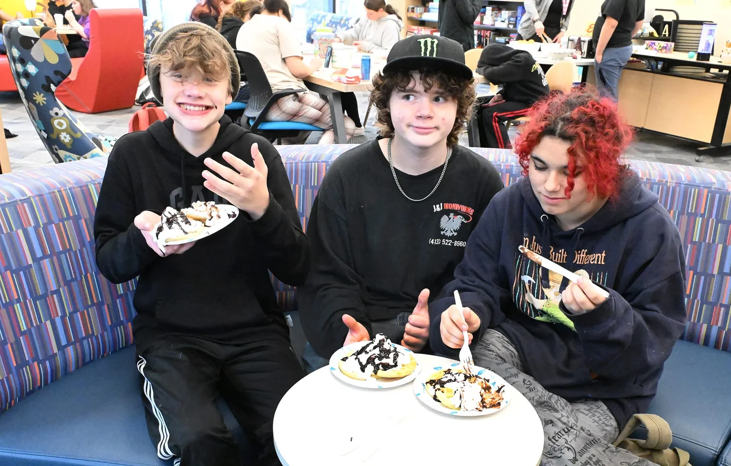PHOTOS: Serving up sweet treats