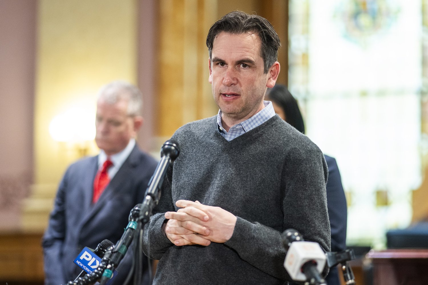 Former Jersey City Mayor Steve Fulop brings the fight against antisemitism to NYC’s business community