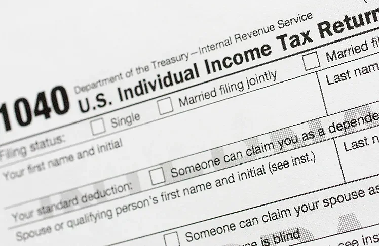New Tax Bill Offers Seniors $6,000 Deduction, Affects Social Security Benefits