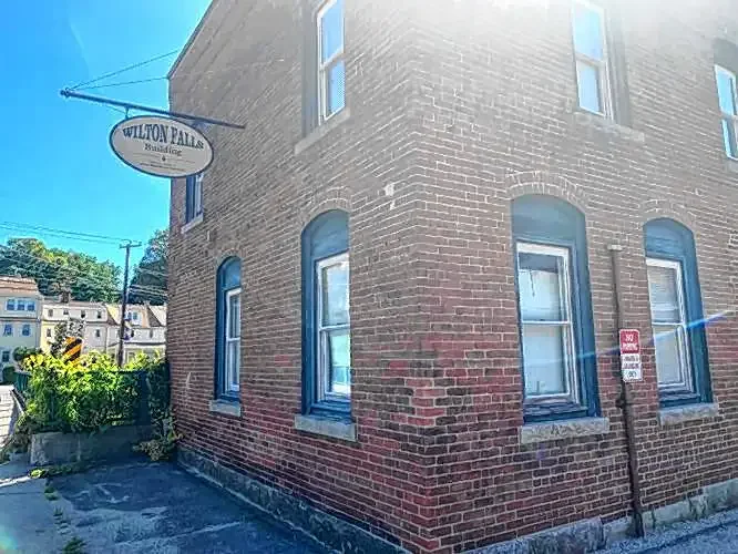 Wilton Select Board divided over accepting contaminated building