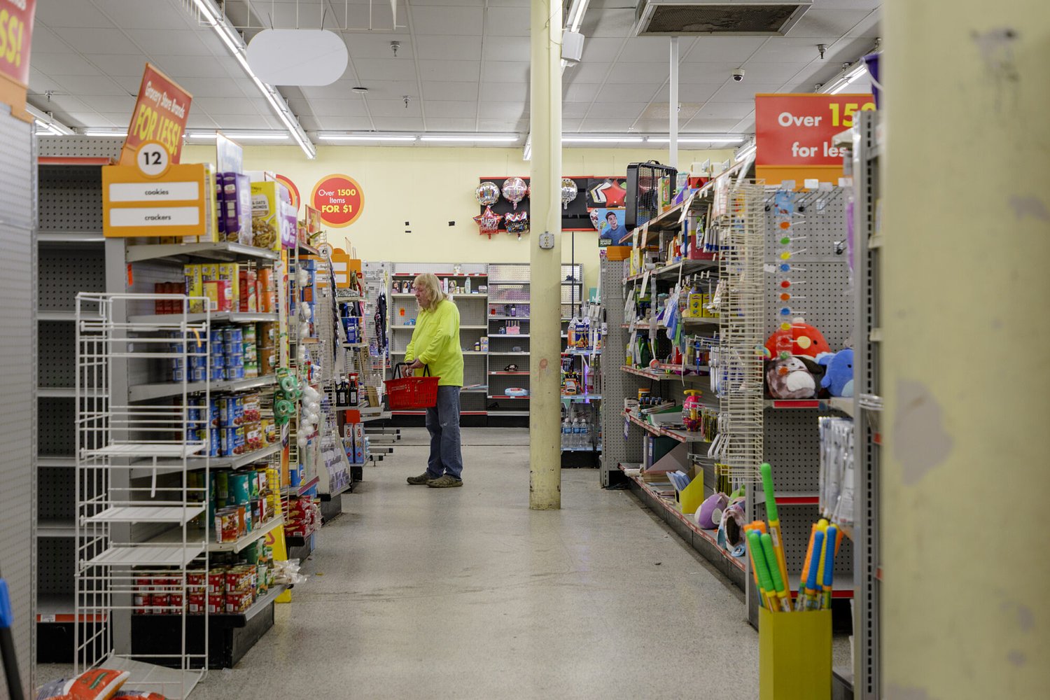 South Jackson is losing another shopping option with the closing of a Family Dollar store
