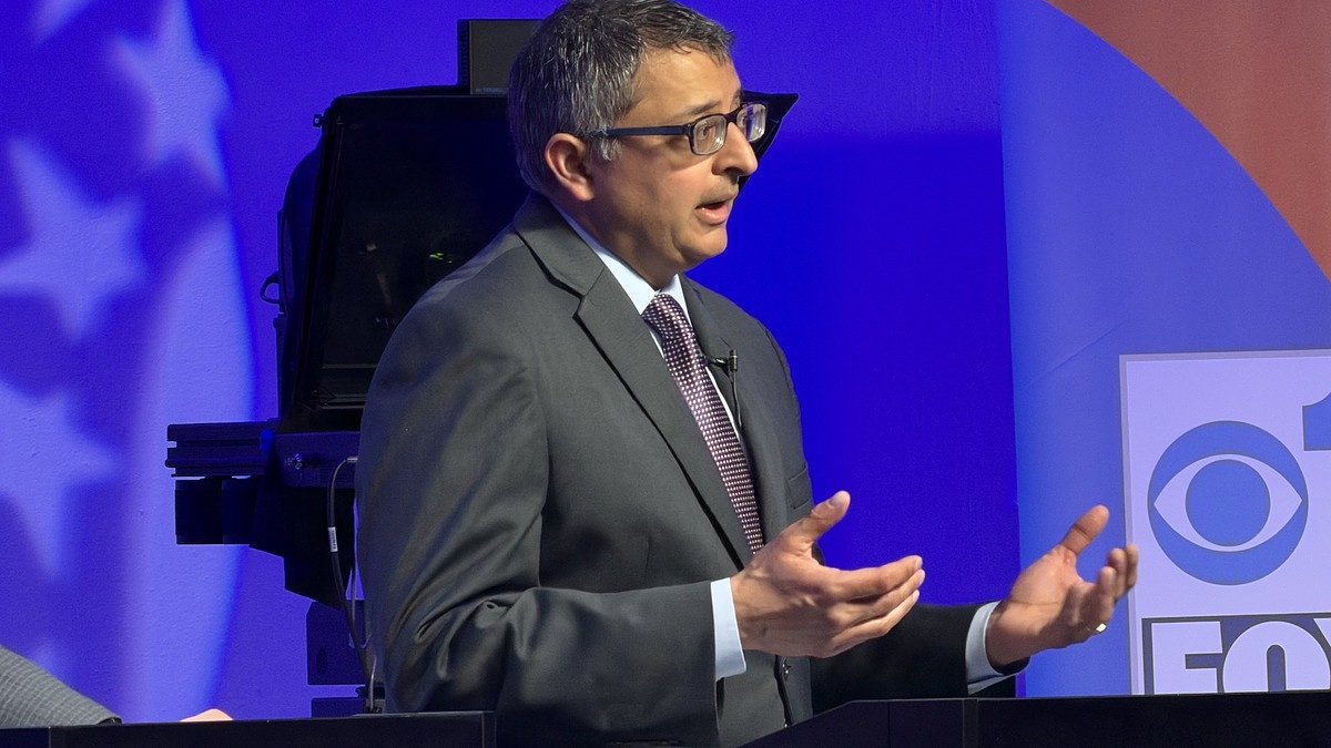 Nirav Shah leads Maine’s unsettled Democratic gubernatorial primary, new poll finds