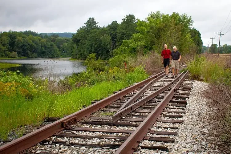 City inks purchase of rail corridor for Greenway Trail, finalizing long-awaited sale