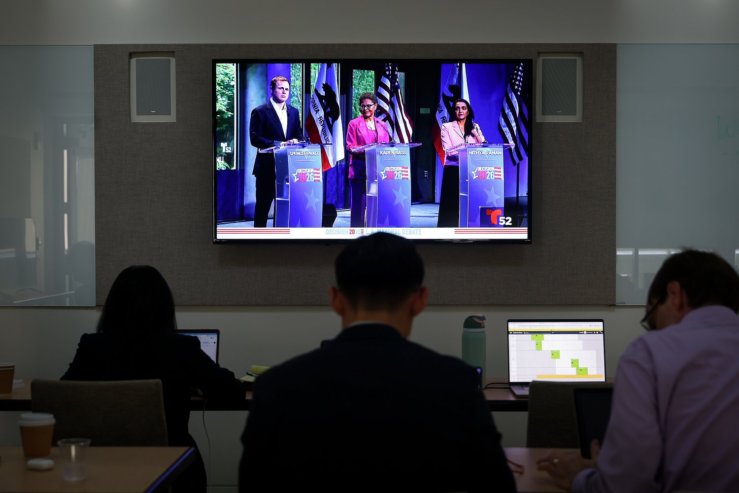 Wide-open Los Angeles mayoral race could hinge on support from Jewish voters