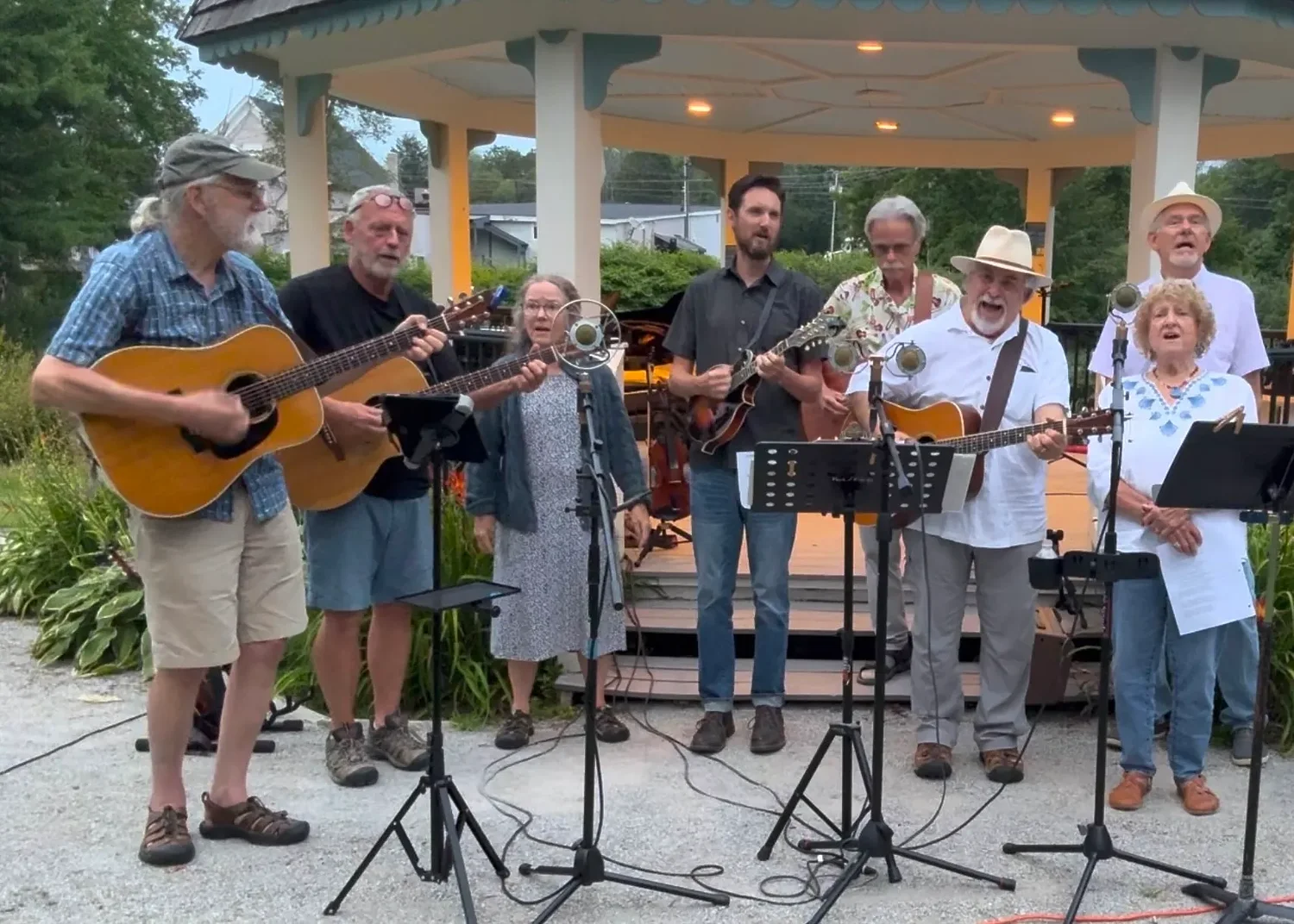 Benefit concert in Peterborough pays tribute to Peter, Paul & Mary