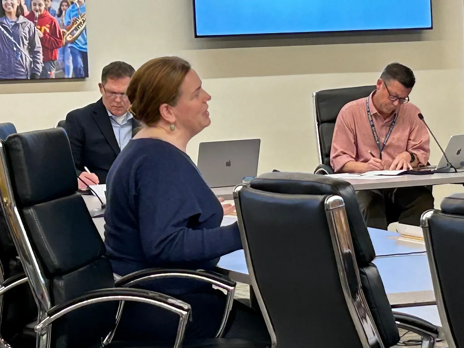 Springfield school board chair halts speaker during public comment