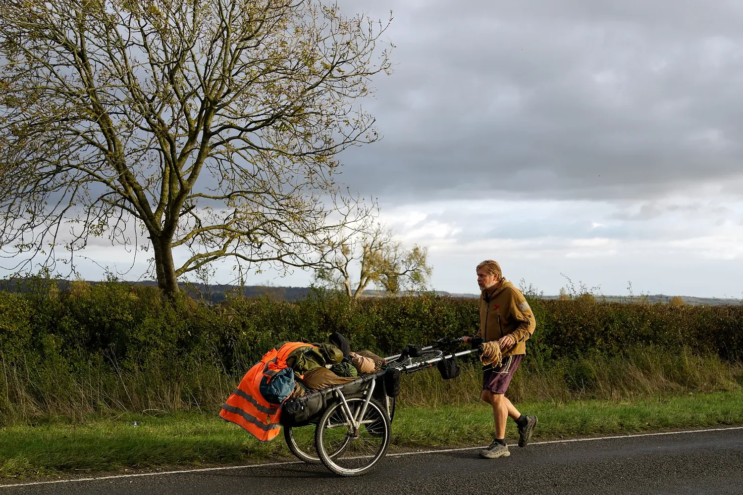 In 28 years of walking, Karl Bushby has overcome jungle, desert and red tape. Now he's nearly home