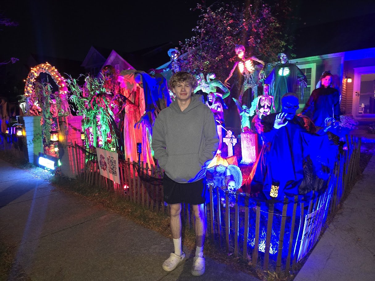 Joliet teen expands his ‘Terror on Timberlake’ haunted yard, which he began as a 12-year-old