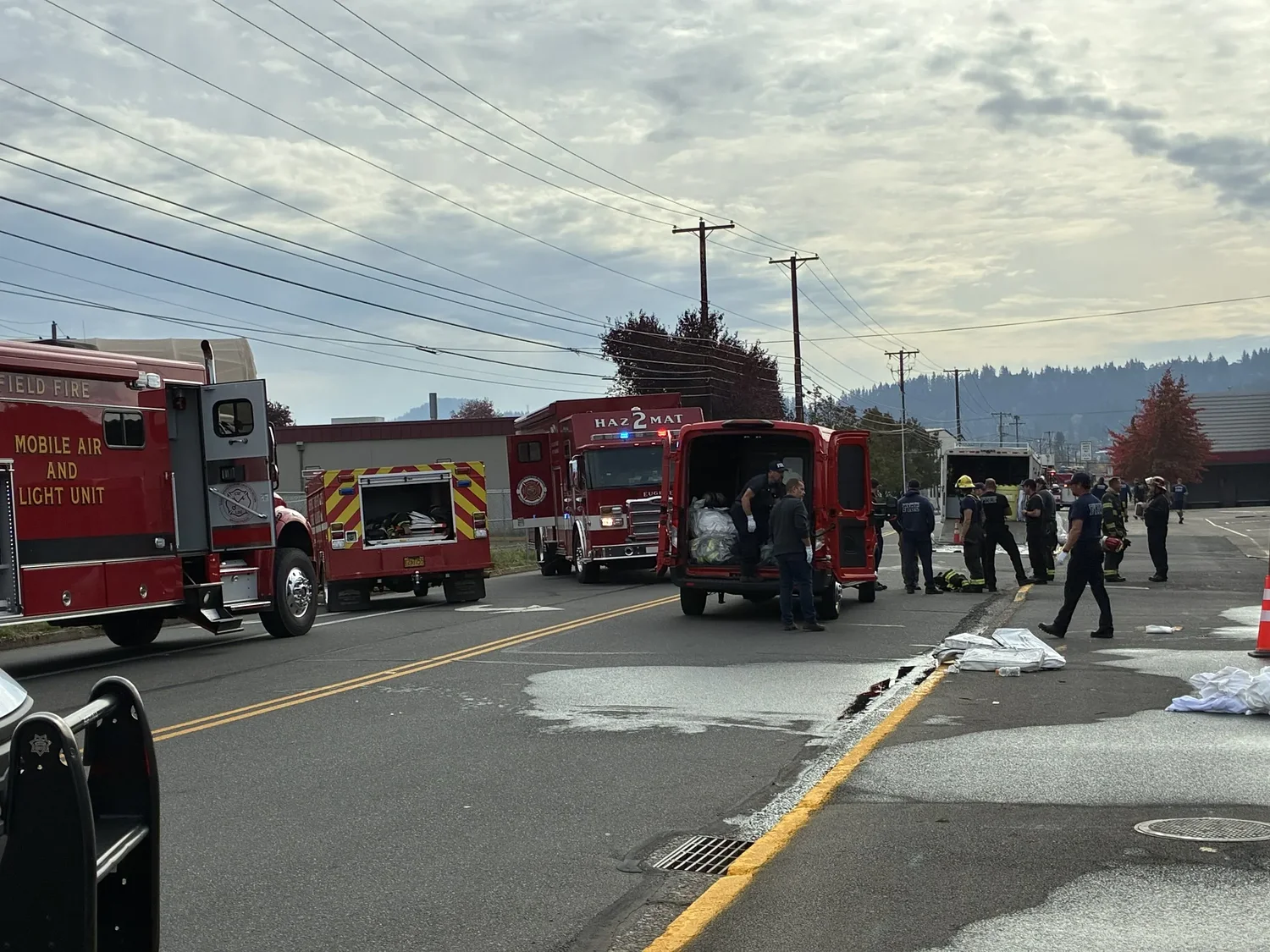 Chemical reaction leads to street closure, large firefighter response in Eugene