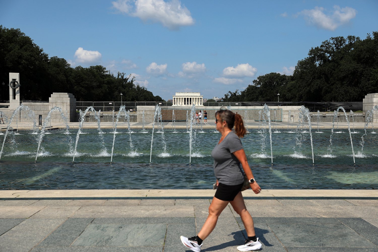 WWII memorial in D.C. vandalized: ‘Clean hands dirty $’