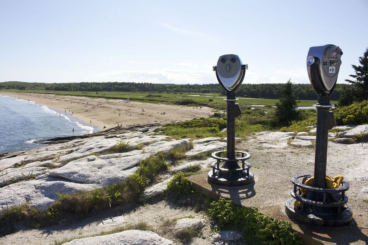 Maine state park closes beaches to swimmers after shark sightings