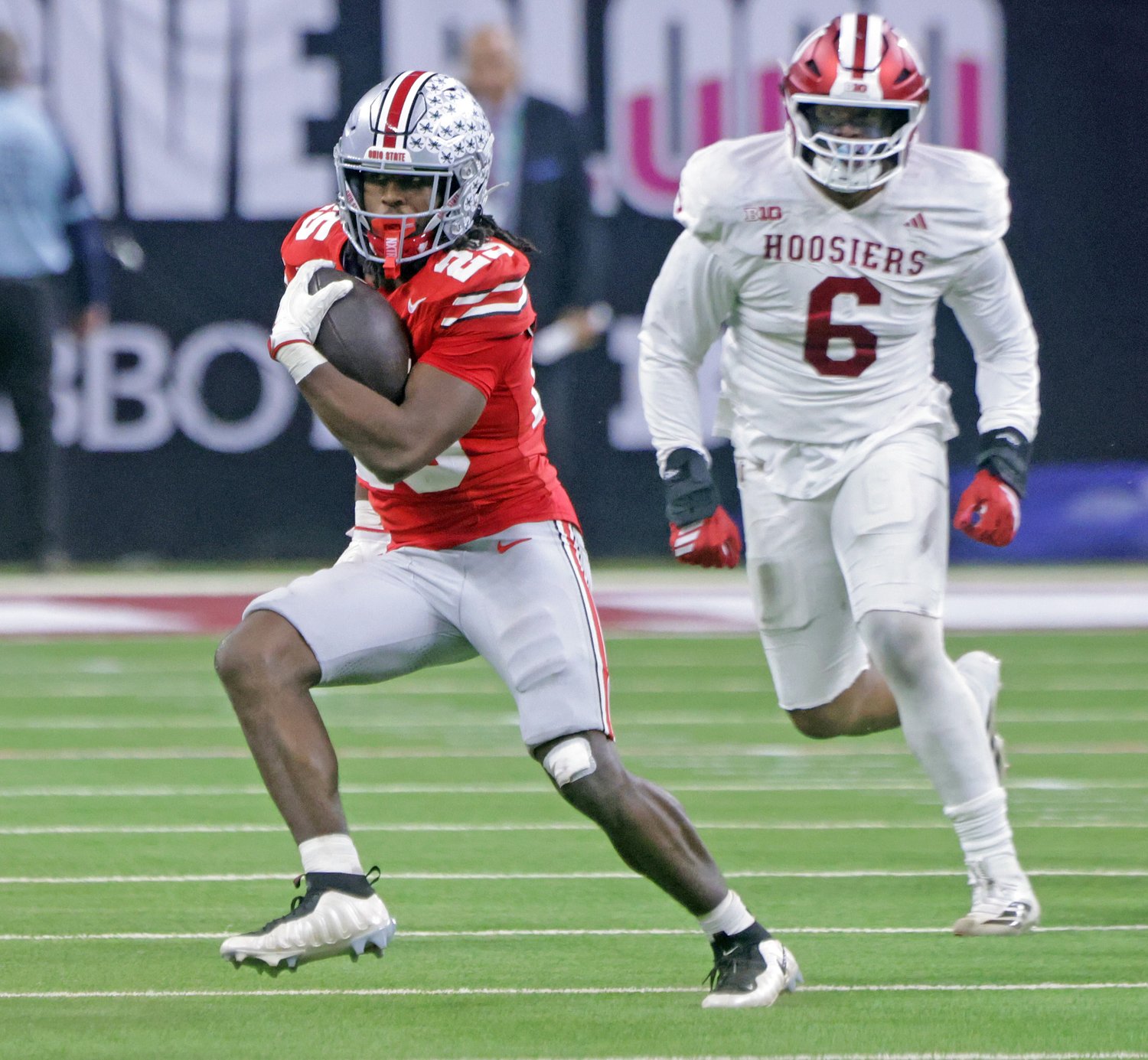 How much is Ohio State football favored by against Indiana? Here are the Week 7 odds