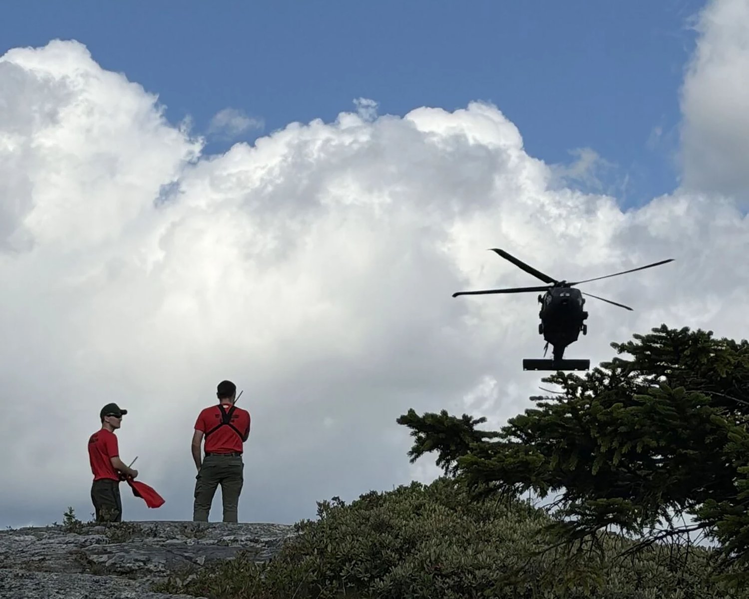 NH Army National Guard deployed in Mount Monadnock rescue