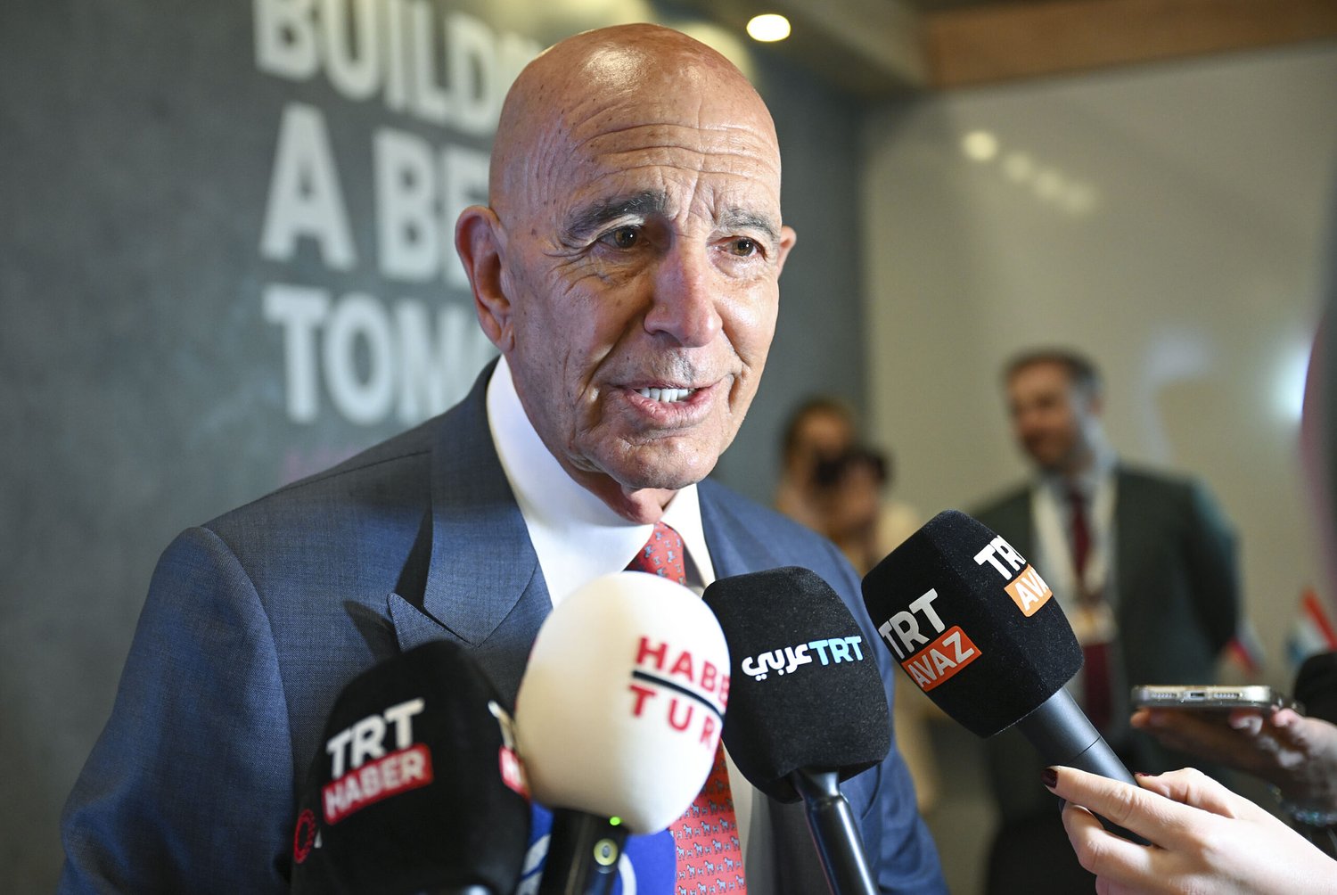 Barrack says Israel is occupying Golan Heights, in spite of U.S. recognition