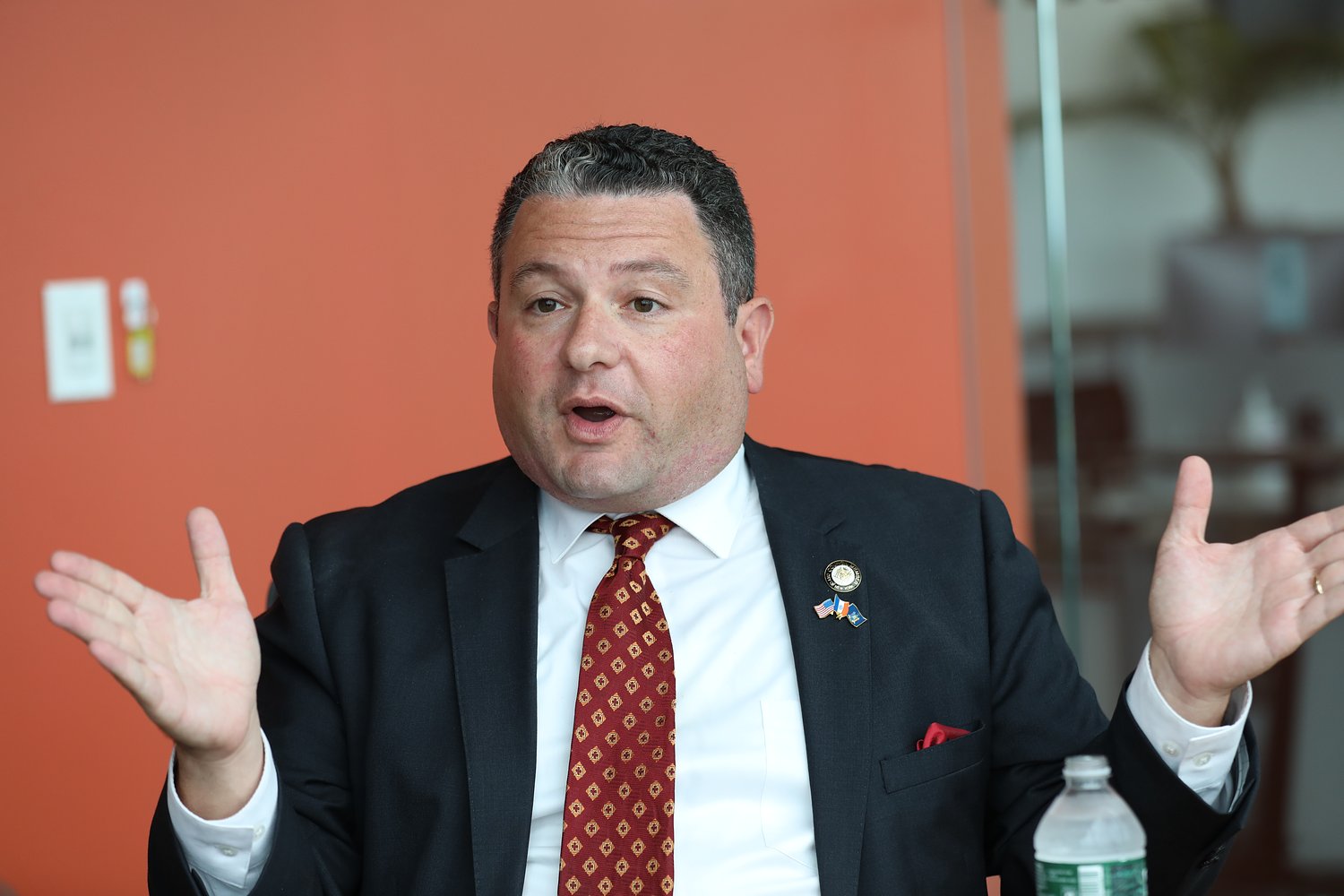 Staten Island pol floats ban on certain political ads amid NYC Mayor Mamdani controversy