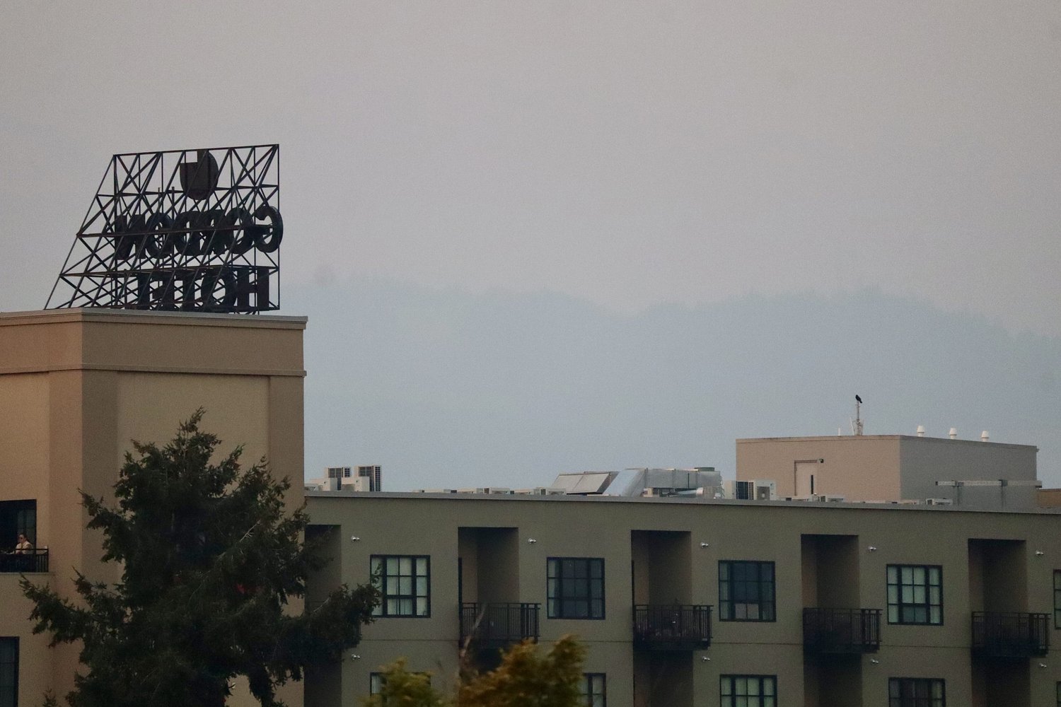 Wildfire smoke trickles again into the Willamette Valley