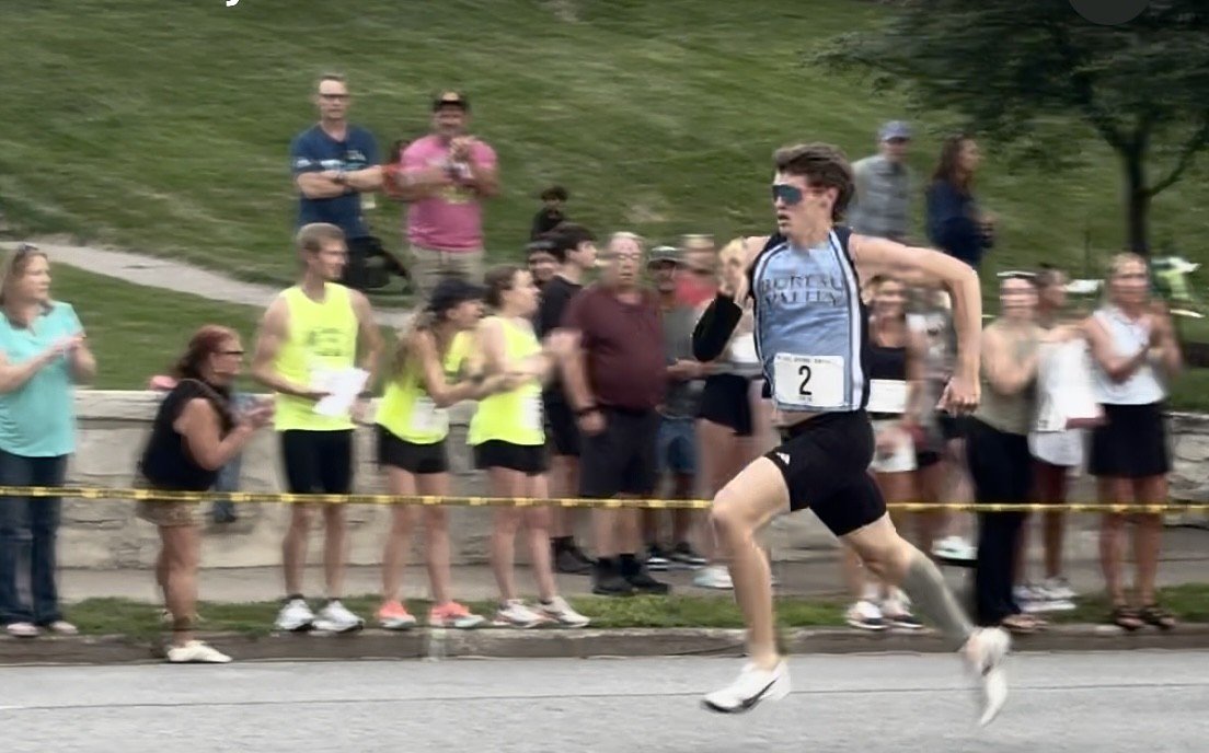 Elijah House wins Brady Street Sprints: BCR notebook