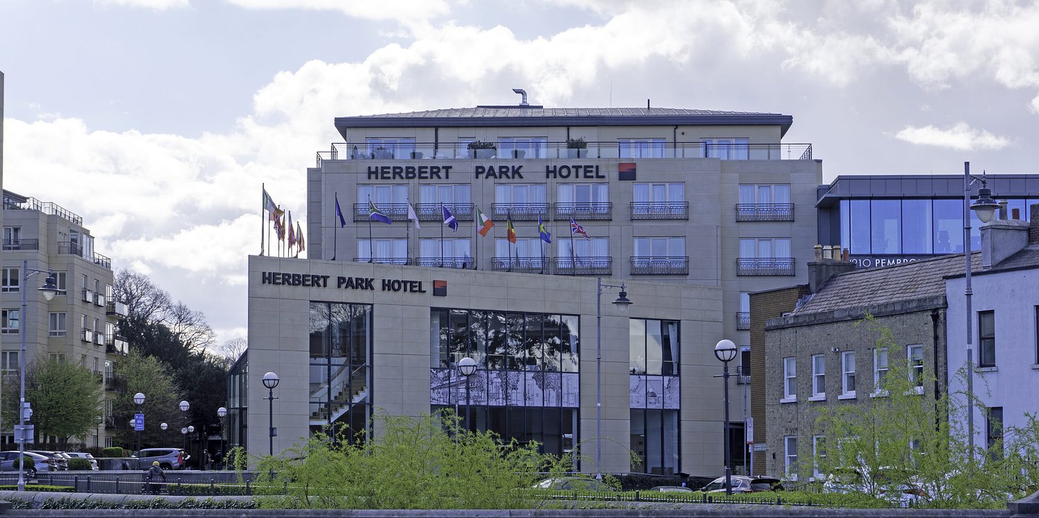 Irish Jewish leader says Dublin hotel canceled guest rooms for conference on fighting antisemitism