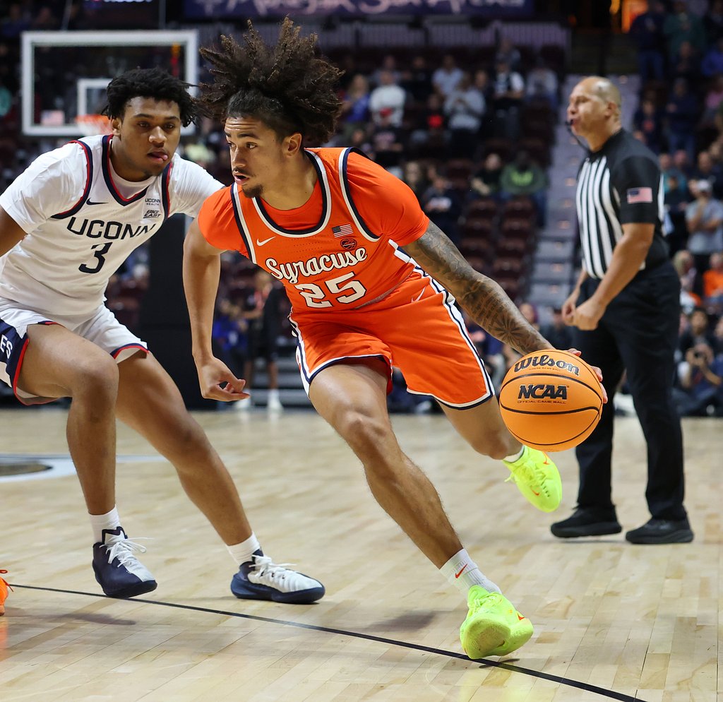 Syracuse loses guard Aiden Tobiason minutes into game; how long will he be out?