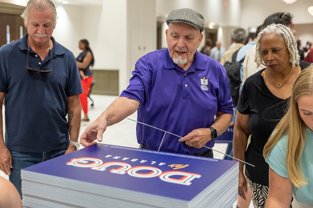 Southern Democrats see hope for first time in years, seek to build on discontent of midterm voters